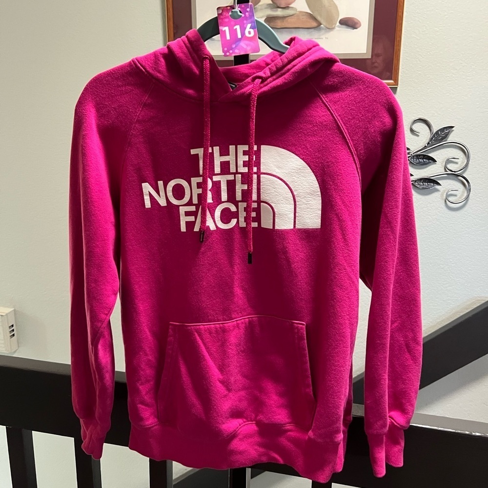 The North Face Fuchsia Hoodie Size Small #116